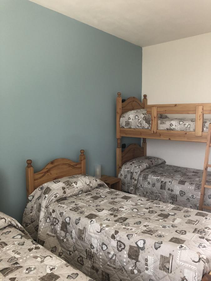 Cascina Monte Diviso Hostel Галарате Екстериор снимка